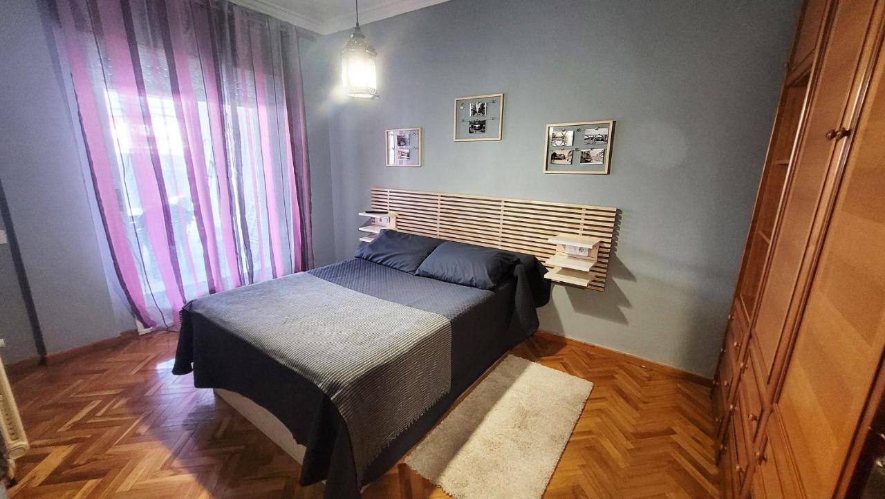 El Hogar De Todos Lägenhet Ourense Exteriör bild