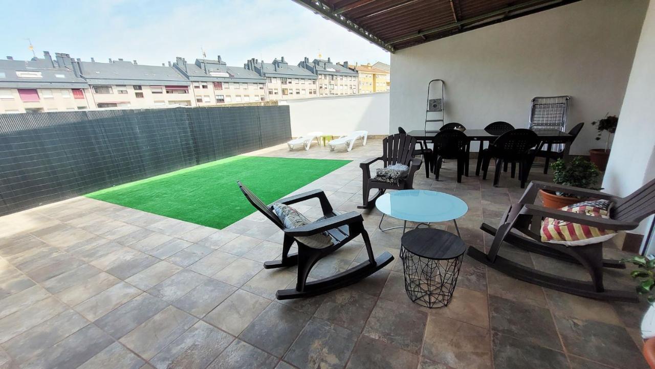 El Hogar De Todos Lägenhet Ourense Exteriör bild