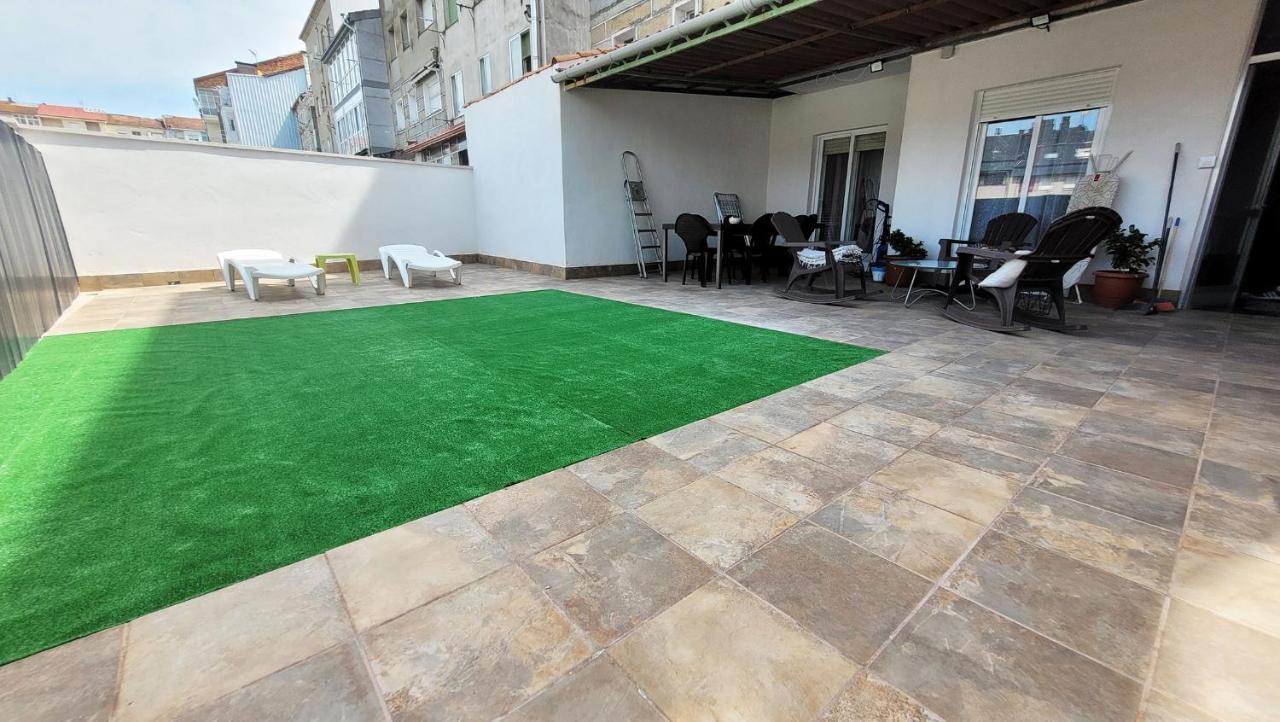 El Hogar De Todos Lägenhet Ourense Exteriör bild