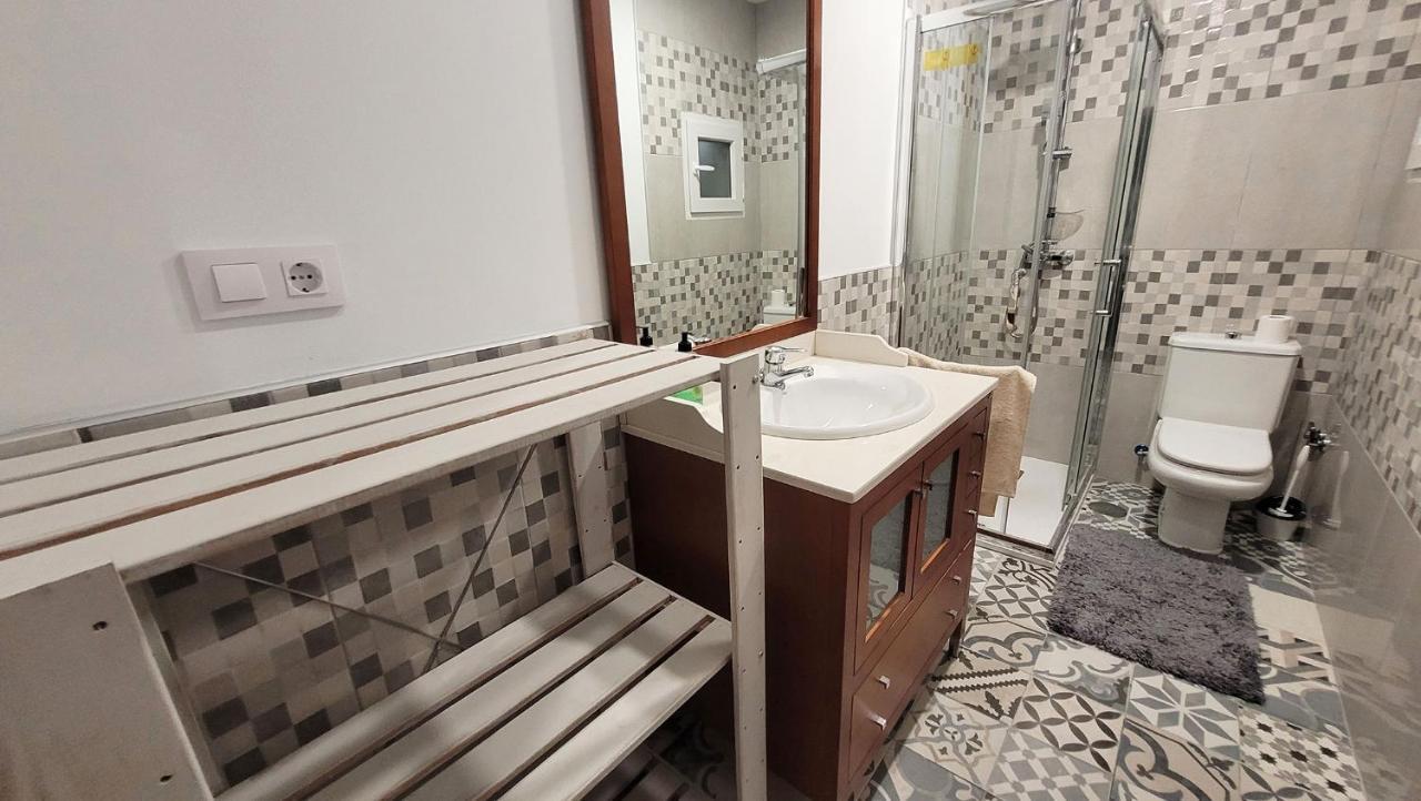 El Hogar De Todos Lägenhet Ourense Exteriör bild
