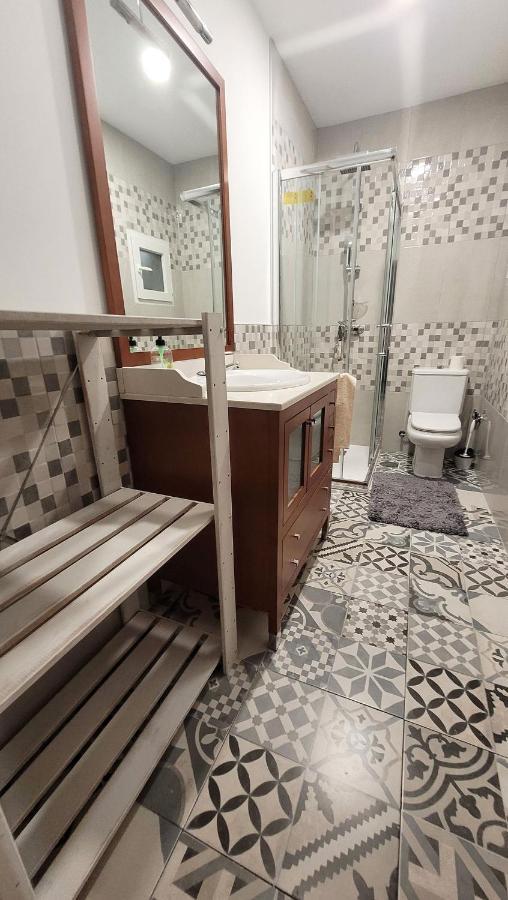 El Hogar De Todos Lägenhet Ourense Exteriör bild
